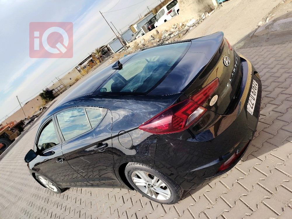 هيونداي النترا